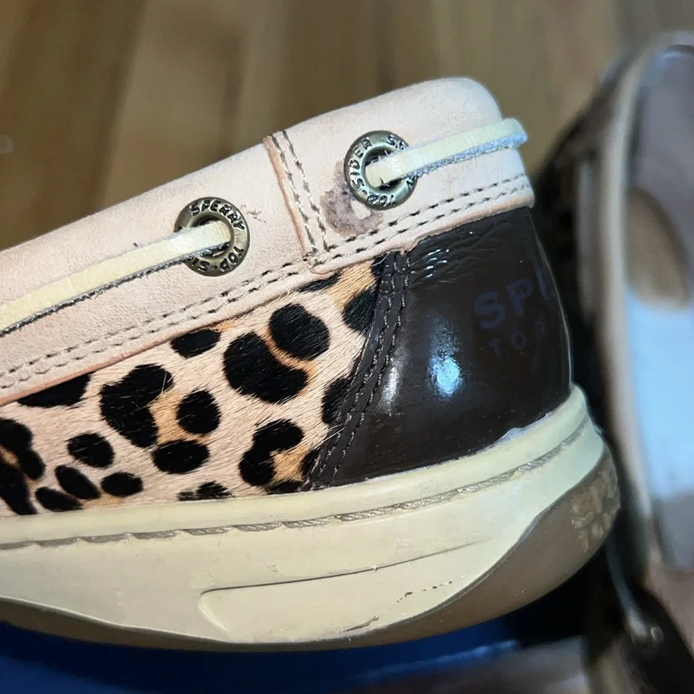 Sperry boat shoes